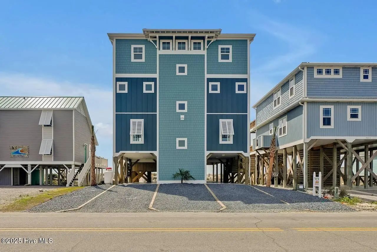4005 E Beach Drive, Oak Island
