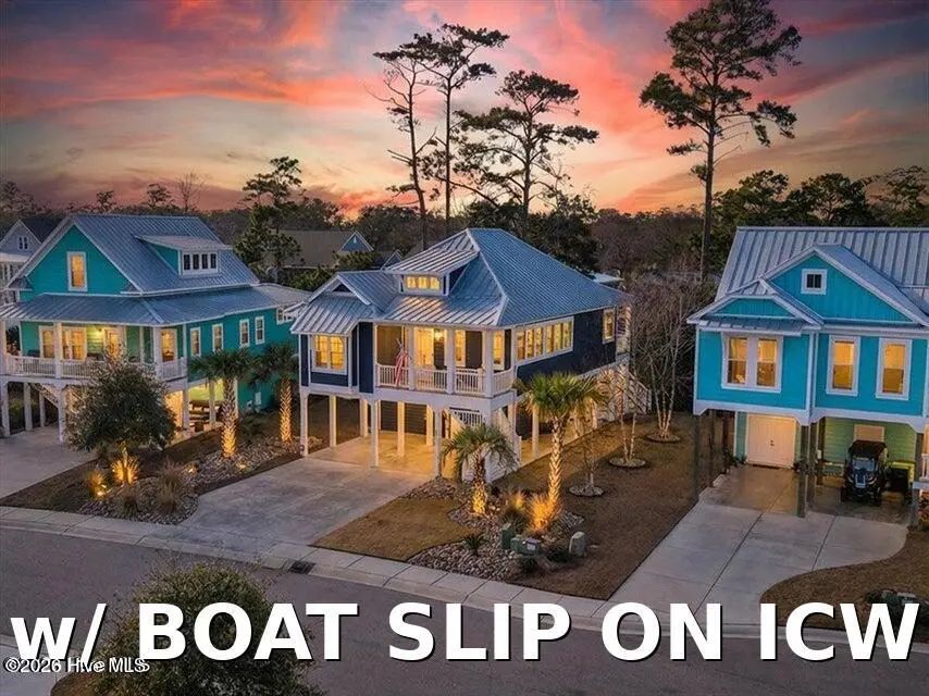 102 Lucas Cove, Oak Island