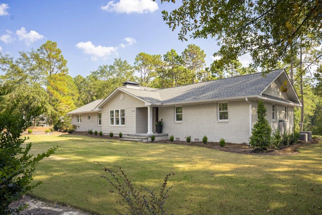 1729 Ridgecrest Avenue, 