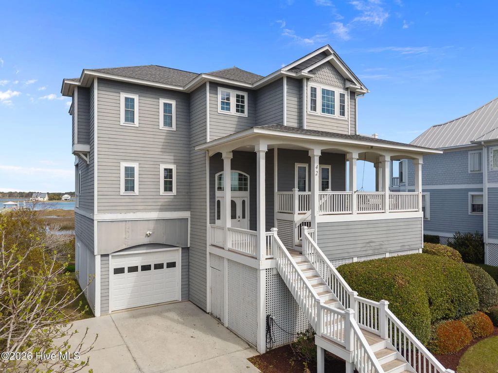 42 Sailview Drive, North Topsail Beach
