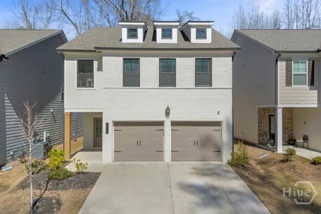 415 Station Overlook Drive, Auburn