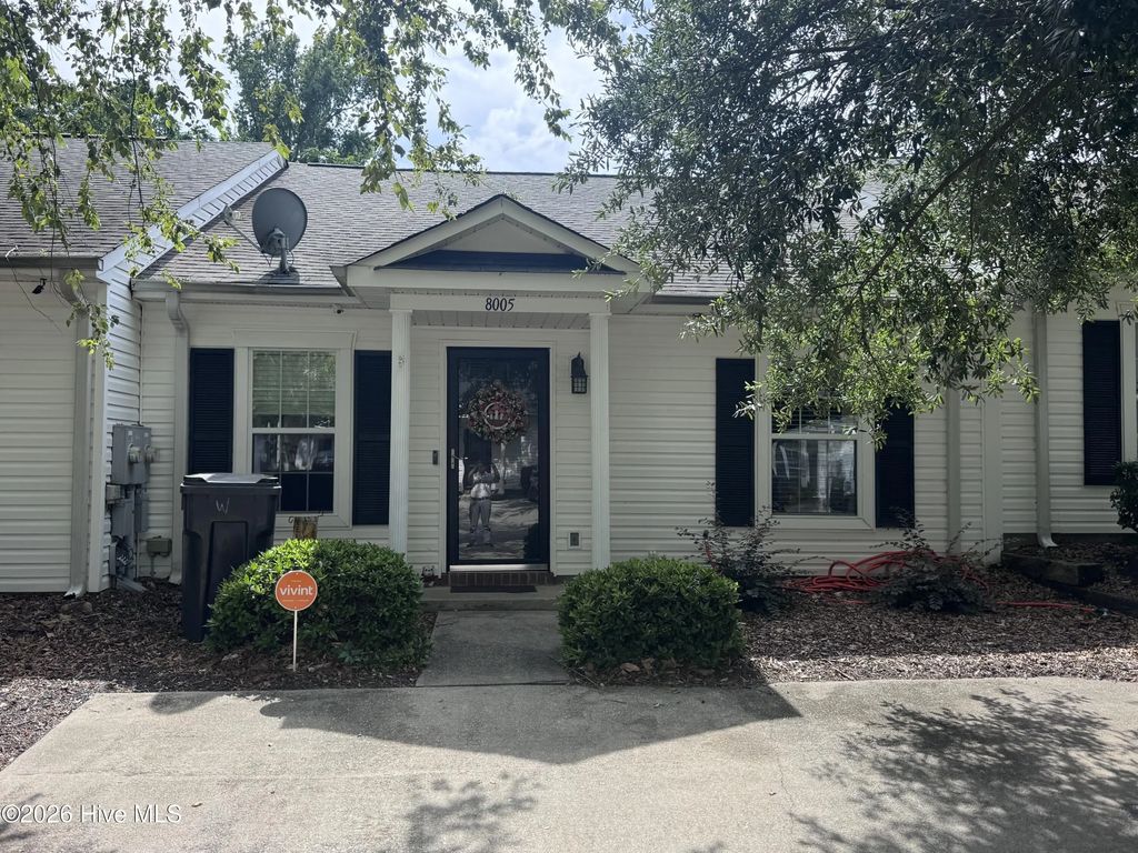 8005 Reagan Circle, Richmond