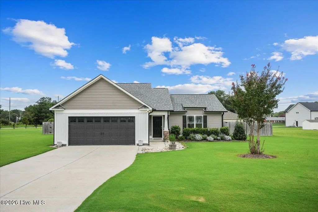 103 Avalor Drive, Goldsboro