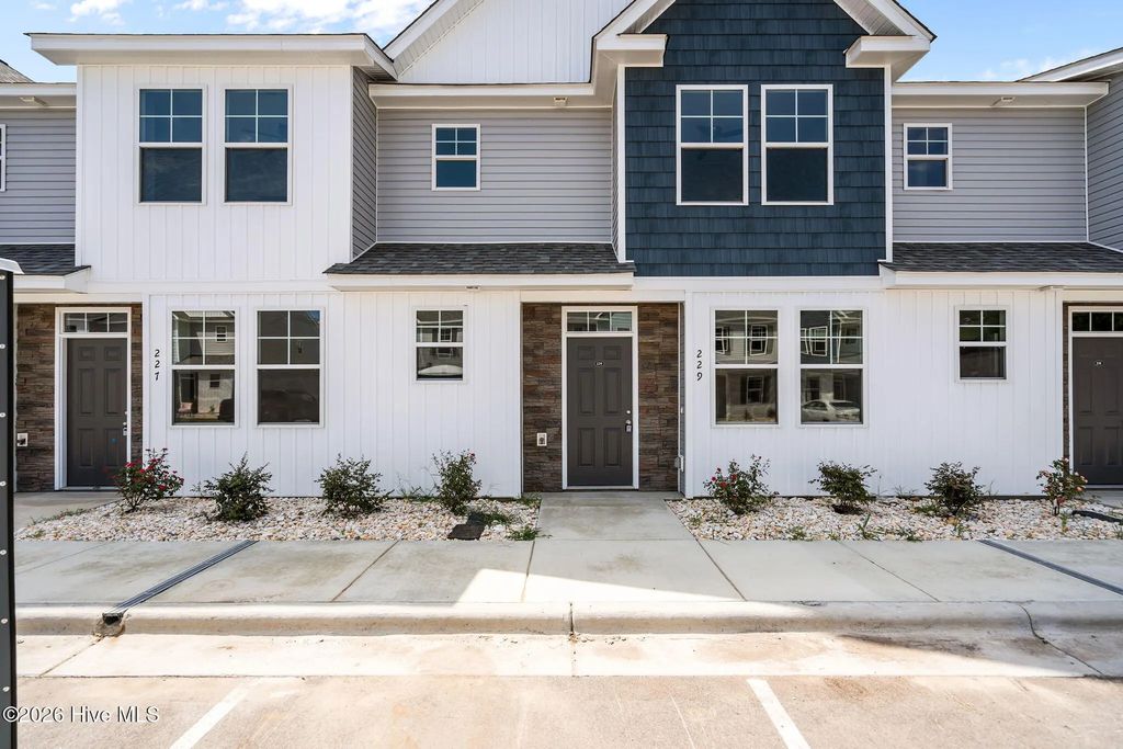 229 Sandy Cove Lane, Sneads Ferry