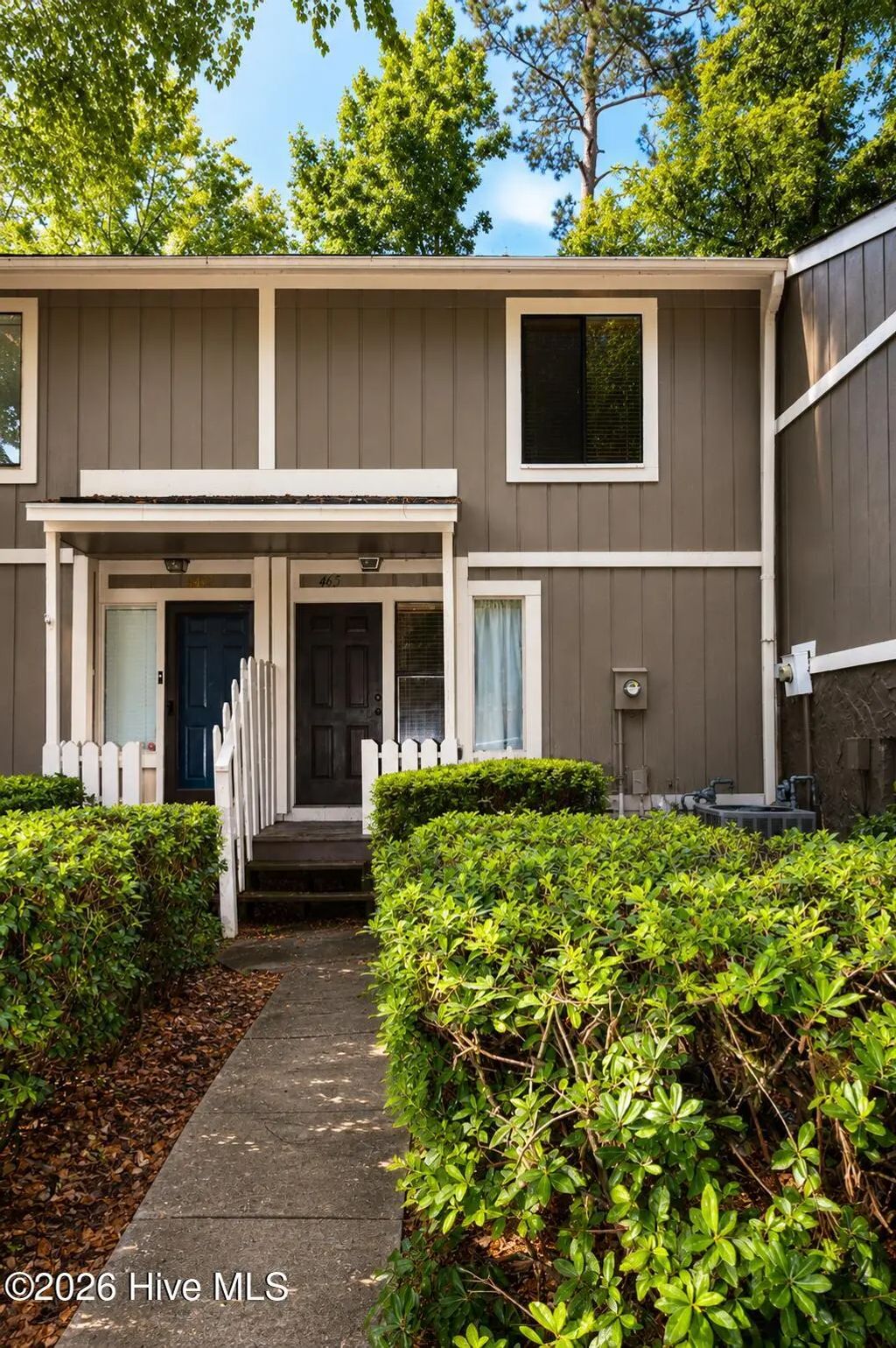 465 Forest Hills Drive, Richmond