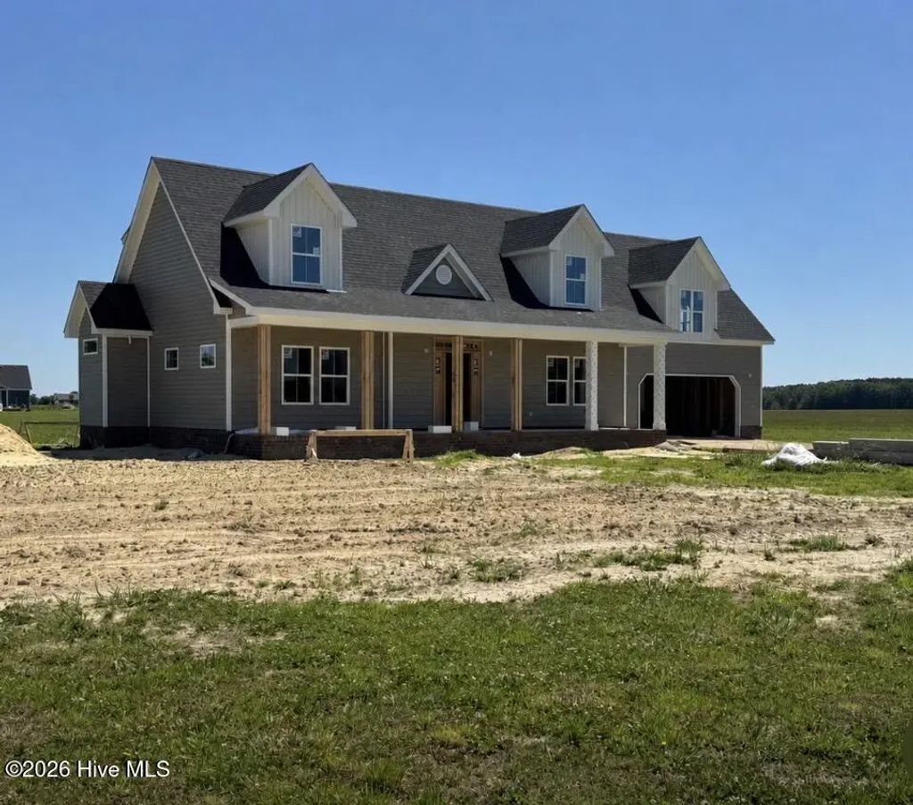 511 Harvest Point Road, Elizabeth City