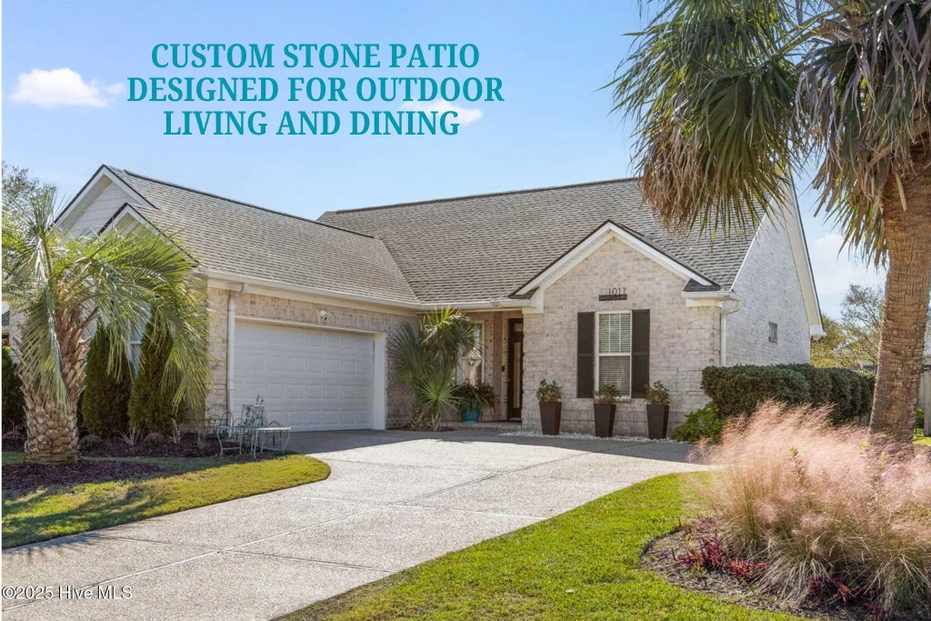 1011 Garden Club Way, Leland