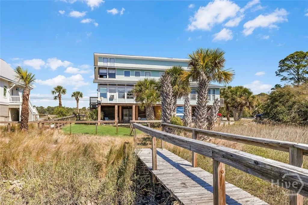 601 6th Street B, Tybee Island