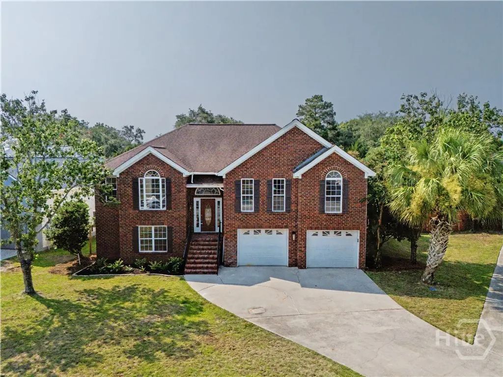 33 Runabout Lane, Savannah