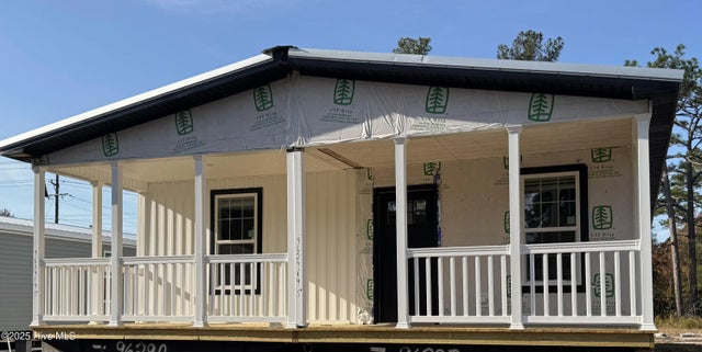 1021 Pine Ridge Court, Castle Hayne