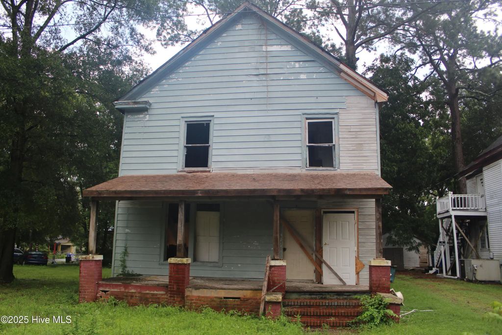 418 Mcglohon Street N, Ahoskie