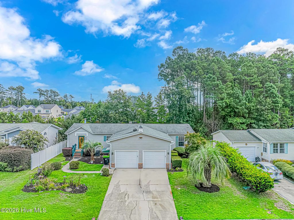 905 Palmer Drive, Calabash