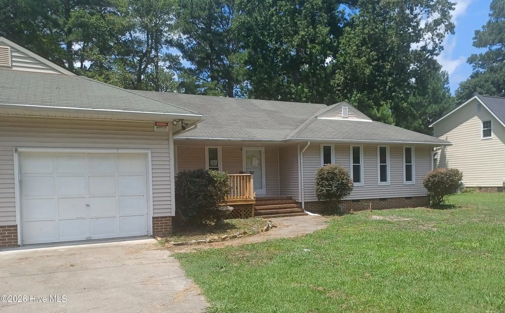 1609 Munroe Lane, Goldsboro