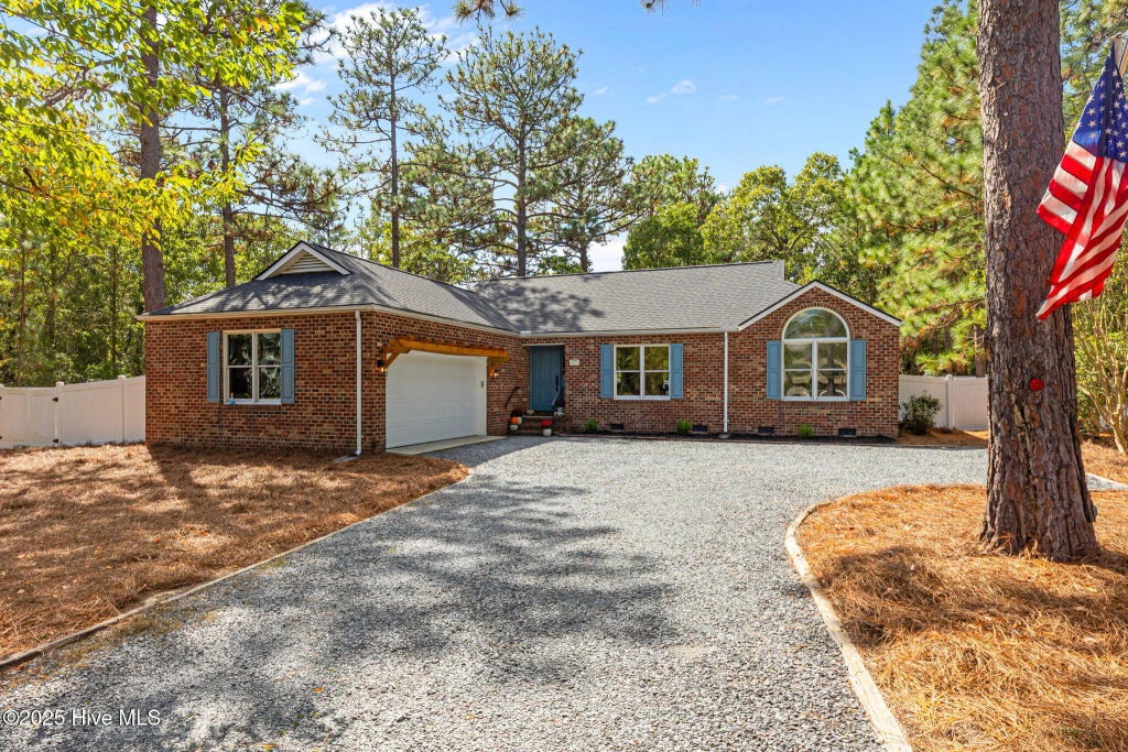 1245 Monticello Drive, Pinehurst