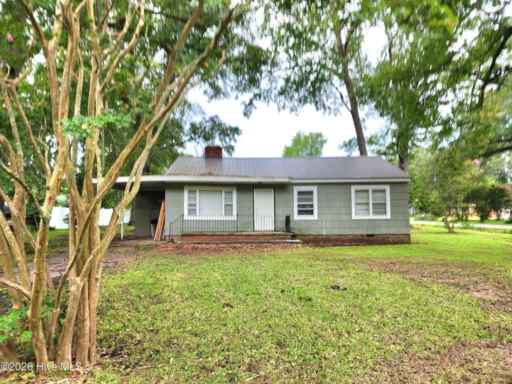 578 Charles Street, Grifton
