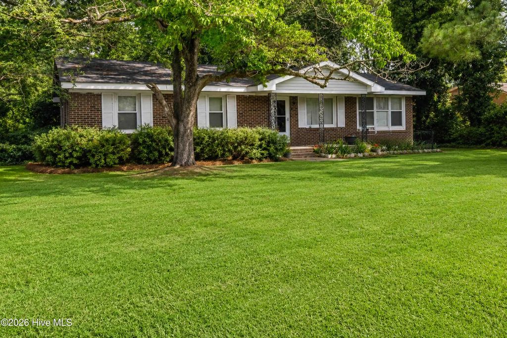 4910 White Oak Loop, Wilson