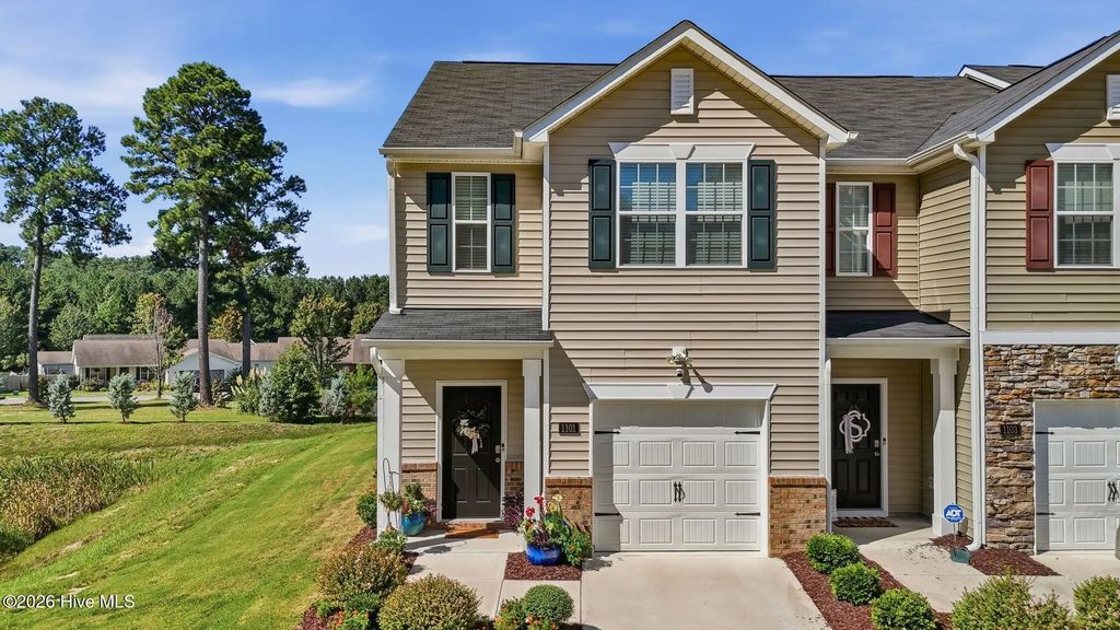 1101 Gracie Lane, Carthage