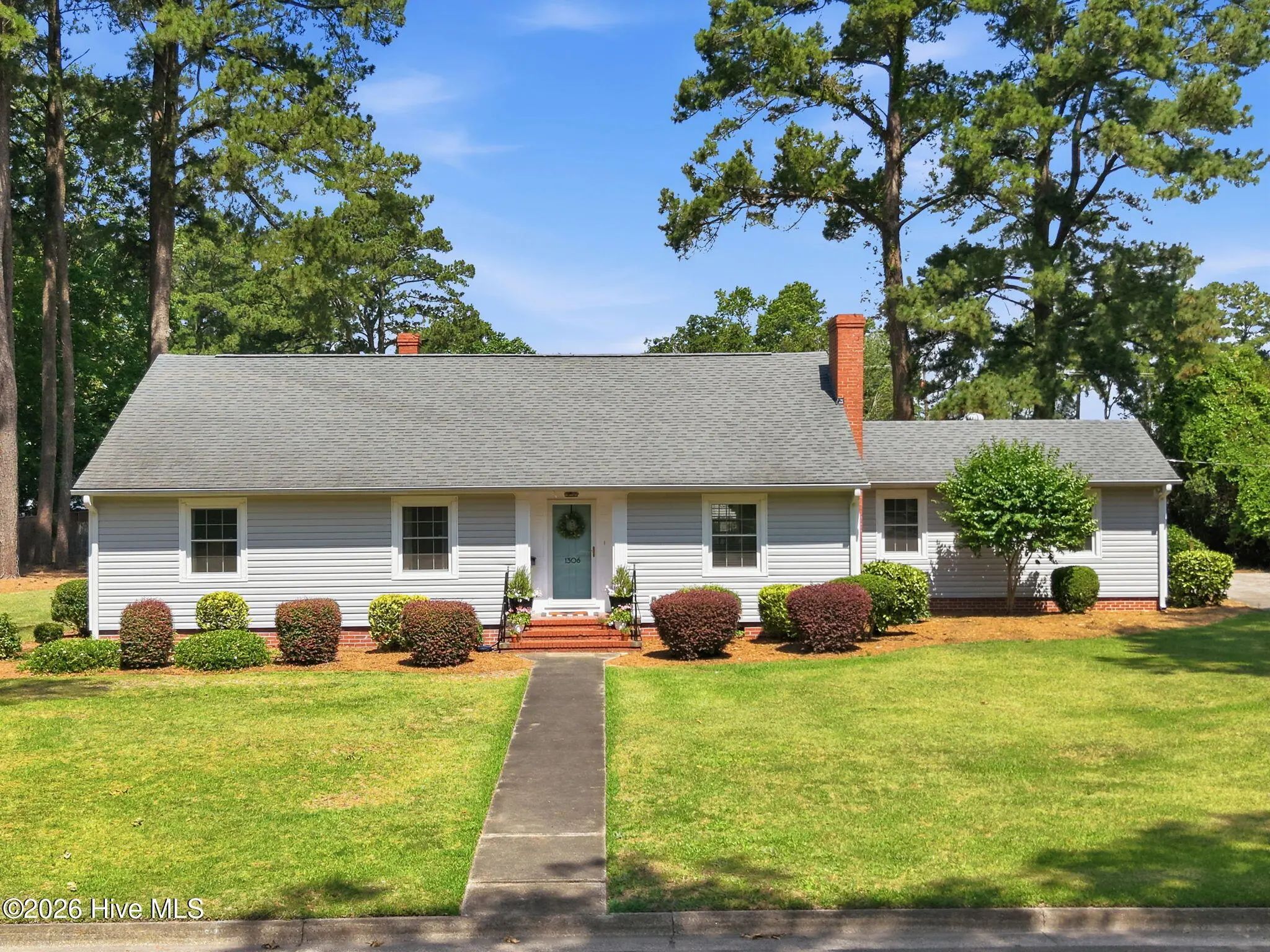 1306 Summit Avenue, Washington