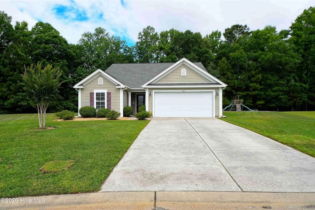 765 Tartans Glen Street Nw, Calabash