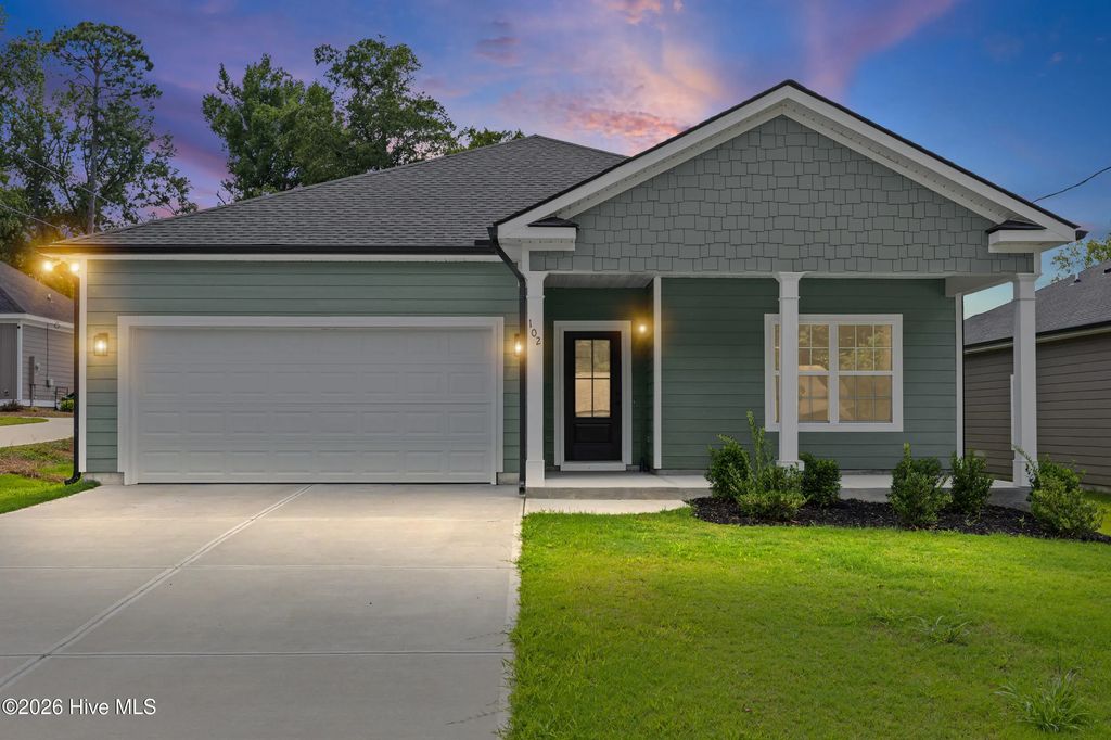 102 Walton Drive, Columbia
