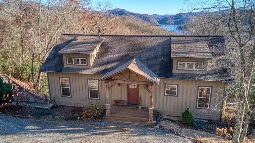 362 Nantahala Harbor Drive, Topton