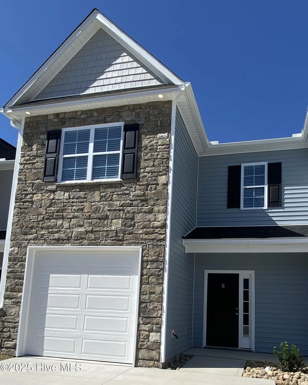 1404 B Hartley, Greenville