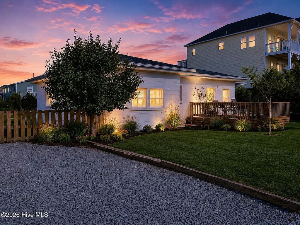 6910 12th Avenue, North Topsail Beach