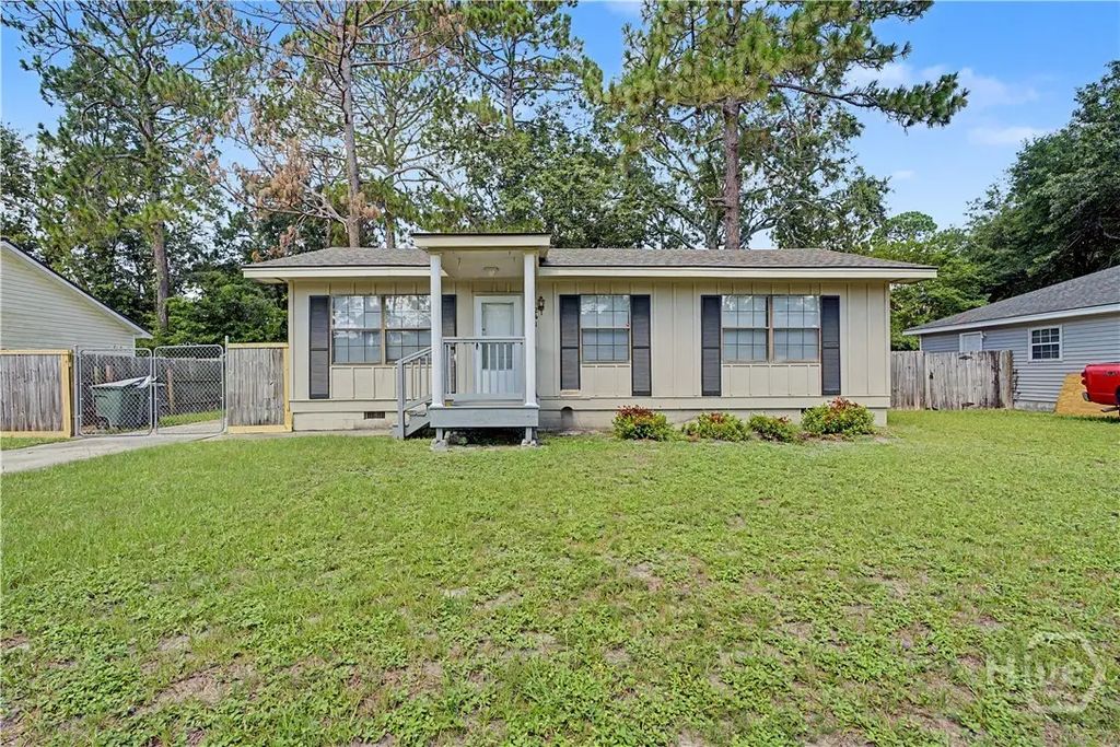 241 Pointe South Drive, Hinesville