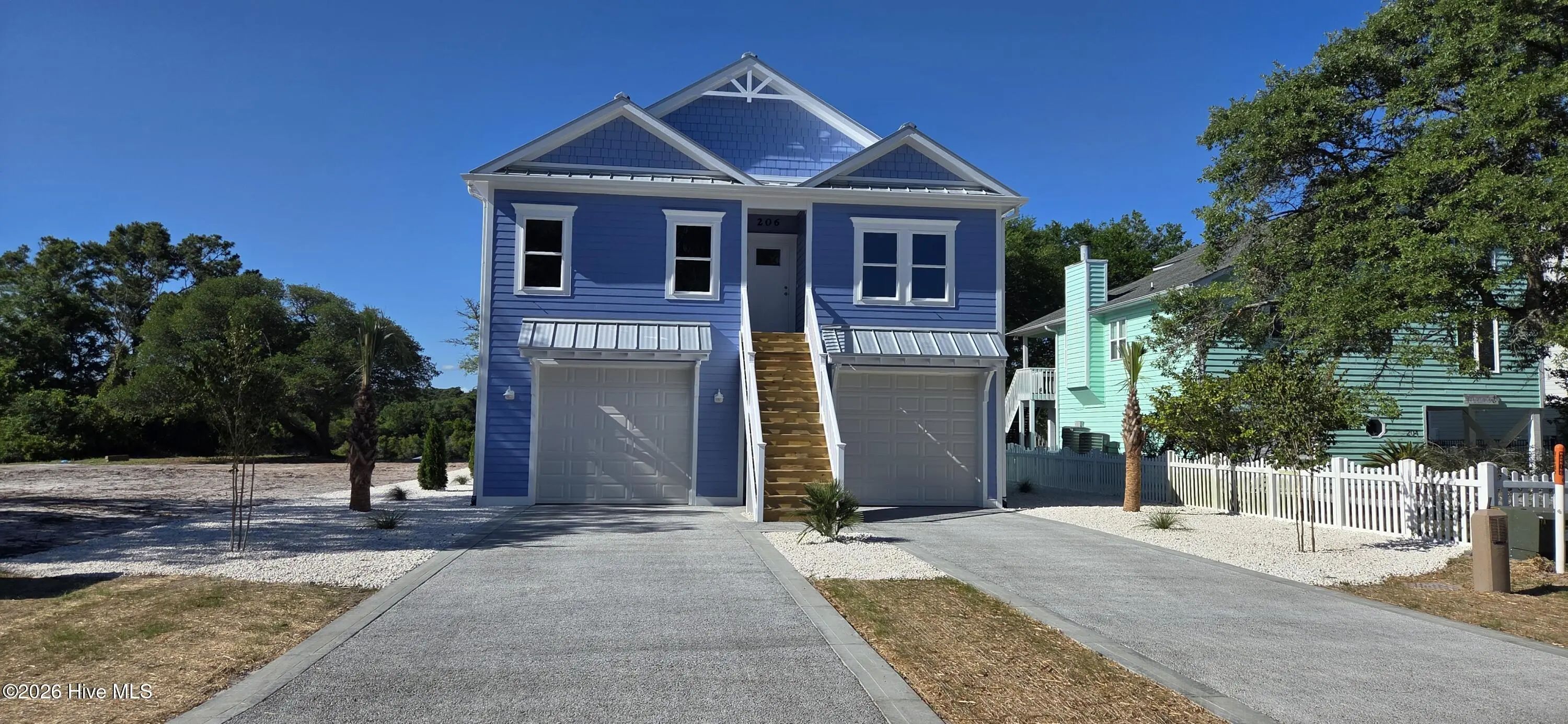 206 W Yacht Drive, Oak Island