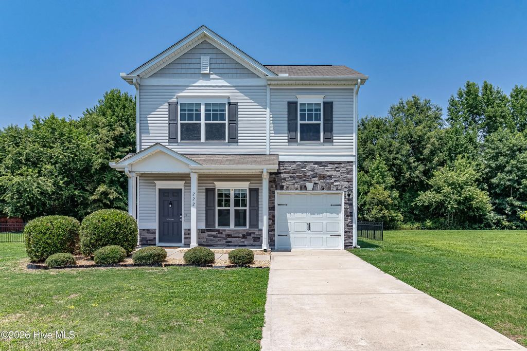 222 Timberline Oak Drive, Goldsboro