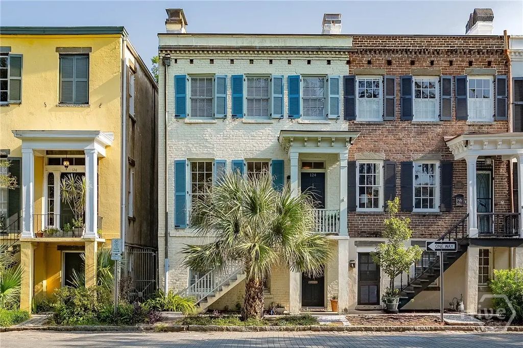 124 W Taylor Street, Savannah