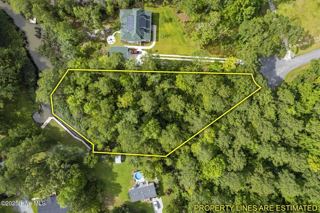 178 Marsh Run, Oriental
