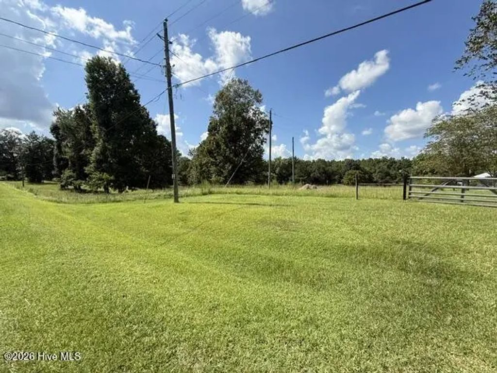 255 Nw Bridge Road, Jacksonville