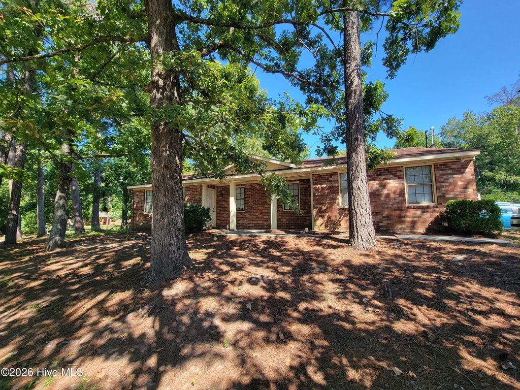 123 Samarya Lane A, Martinez