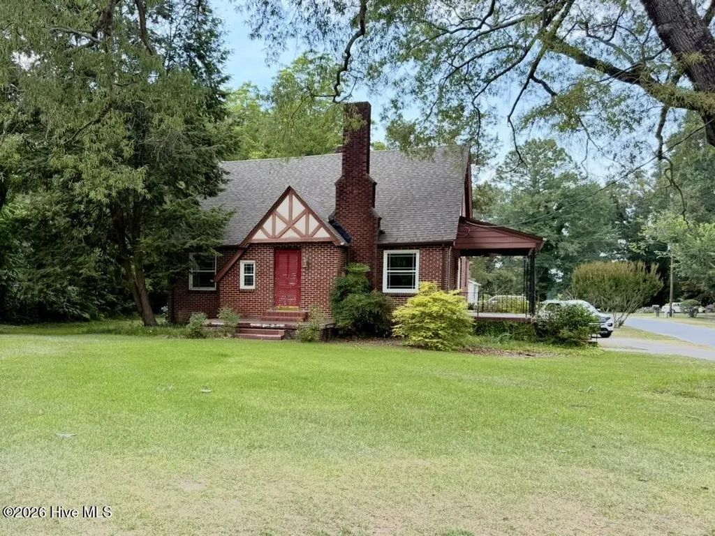 301 W Harper Street, Snow Hill