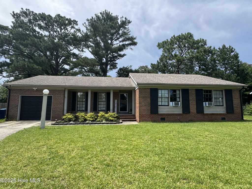 108 Ronny Court, Jacksonville