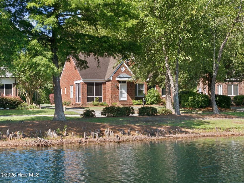 4912 Lake Renaissance Circle, Wilmington