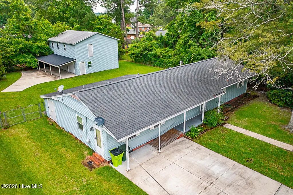 1113 Cherry Tree Drive, New Bern