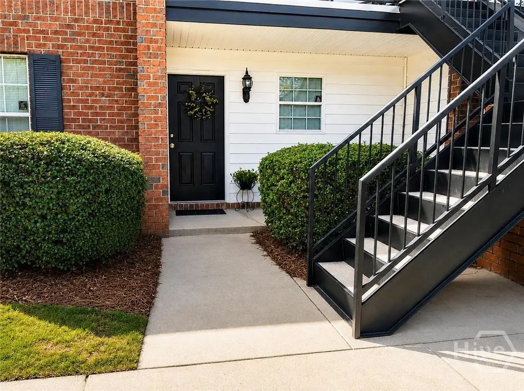 76 Al Henderson Boulevard C5, Savannah