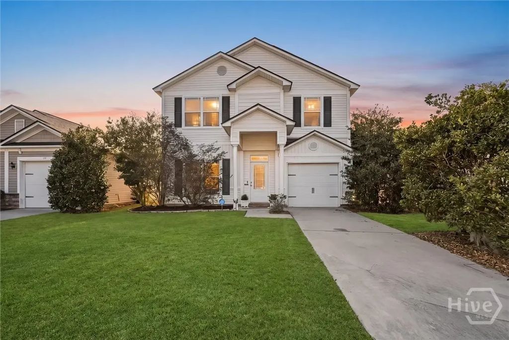209 Chapel Lake S, Savannah