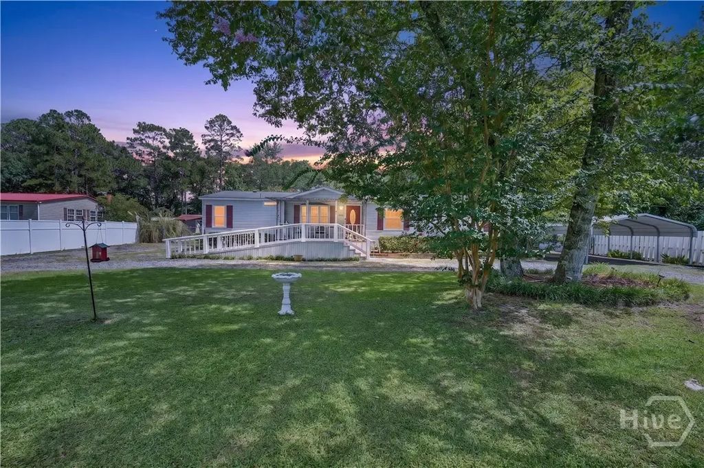 144 Midland Drive, Guyton