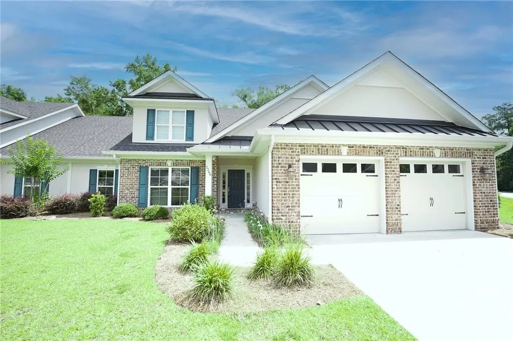 2208 Woodside Crossing, Savannah