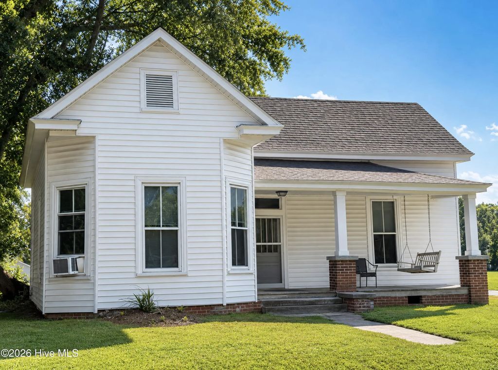 4390 W Church Street, Farmville