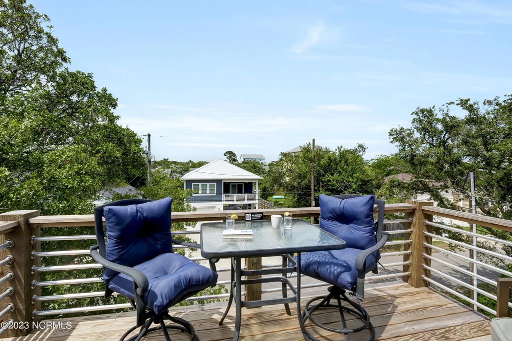 305 Fayetteville Avenue Unit 1, Carolina Beach