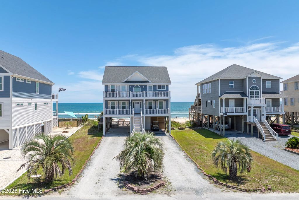33 Porpoise Place, North Topsail Beach