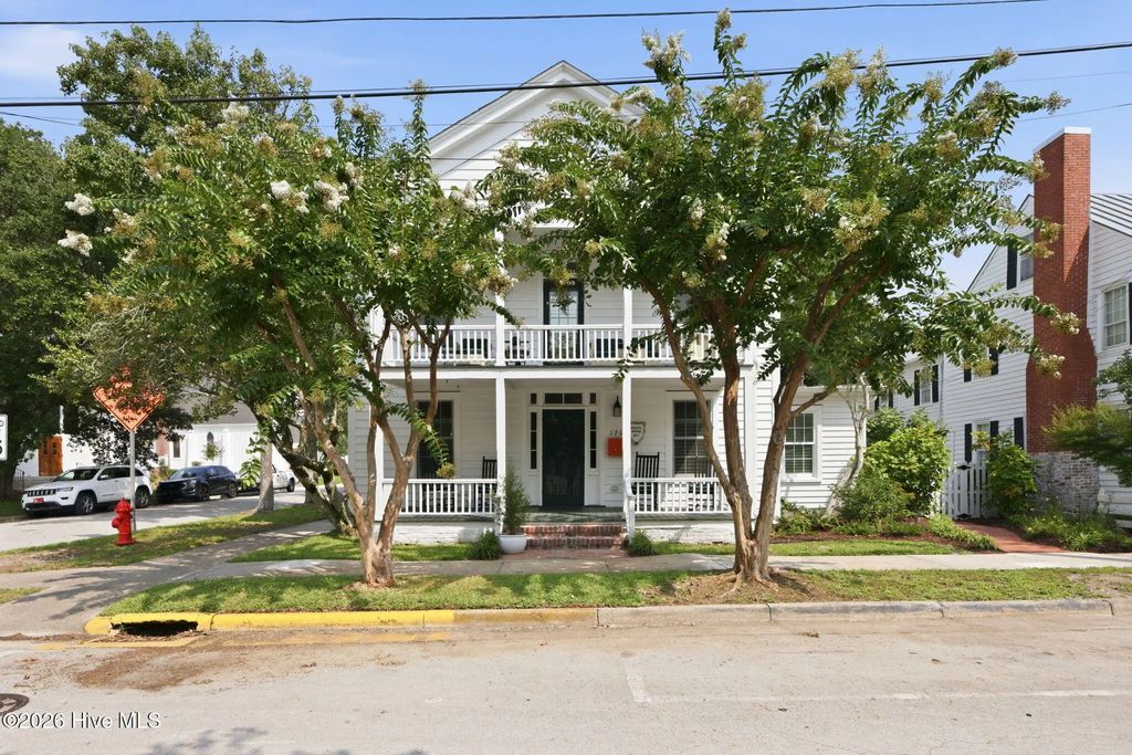 120 Moore Street, Beaufort