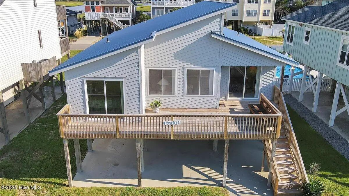 1708 W Beach Drive, Oak Island