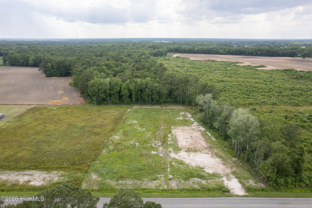 2238 S Nc 41 & 111 Highway, Beulaville
