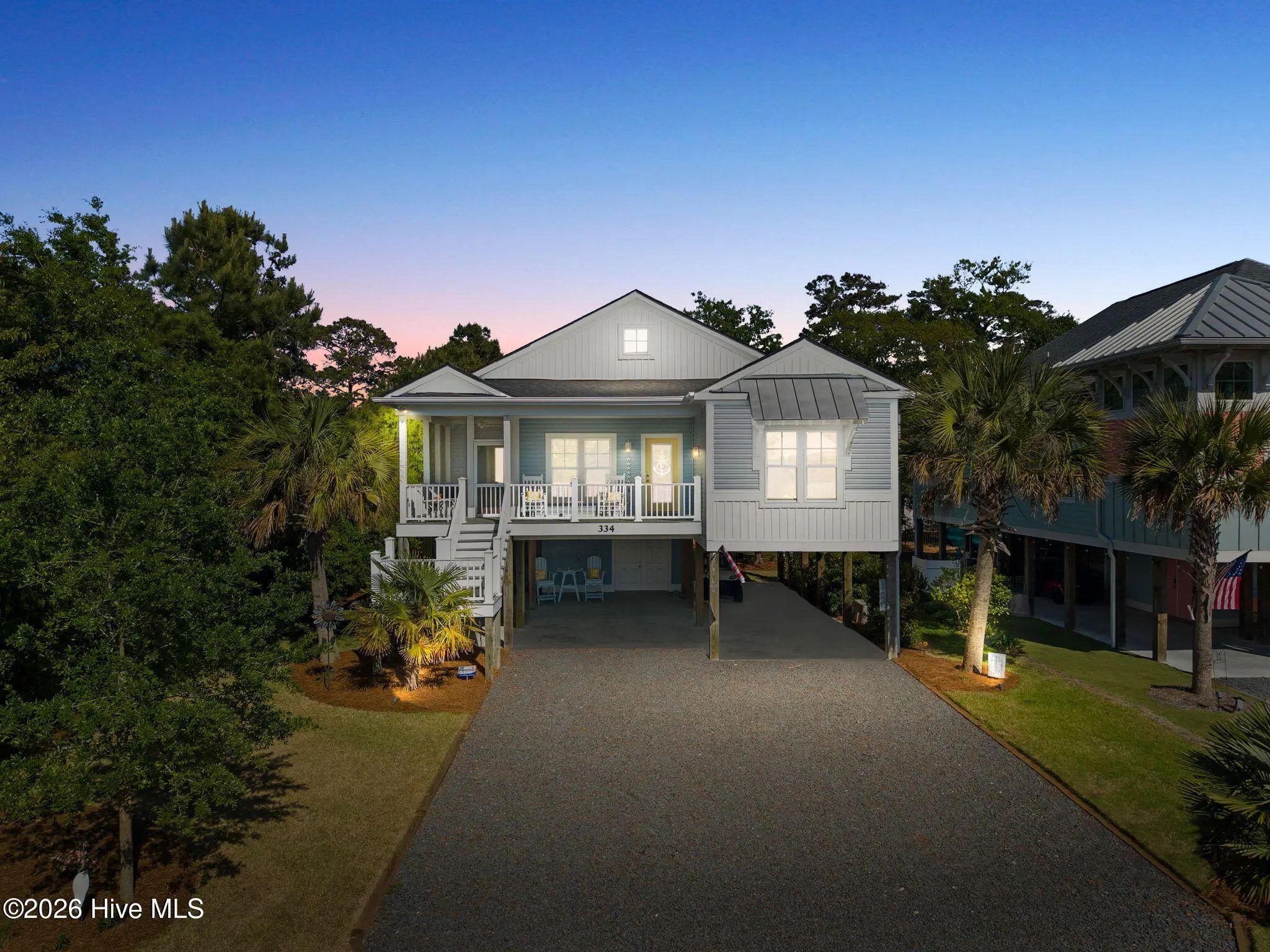 334 Ne 54th Street, Oak Island