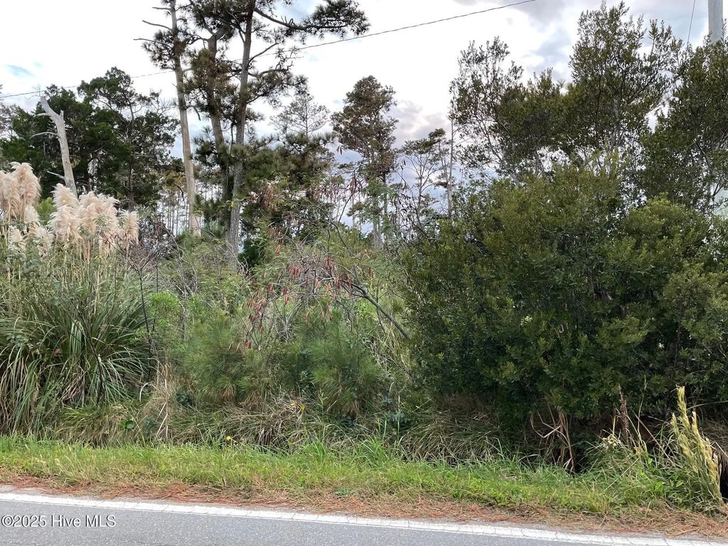 3019 Cedar Island Rd, Cedar Island